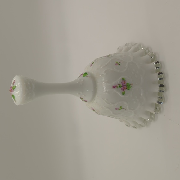 Fenton Spanish Lace Silver crest Bell - Picture 1 of 4